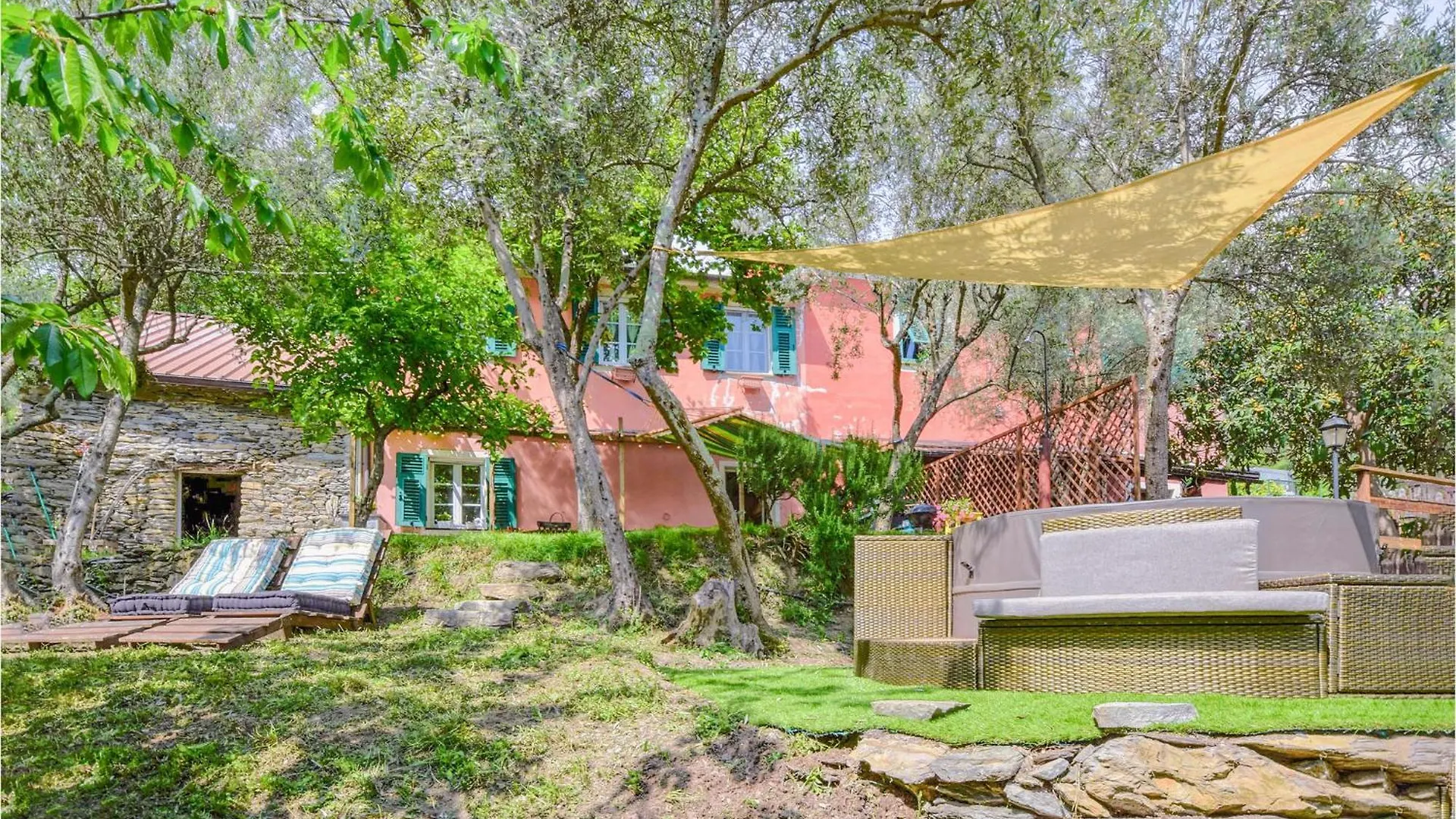 3 Bedroom Gorgeous Home In Uscio Holiday home